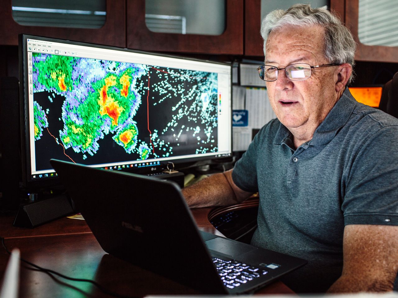 How to Become a Meteorologist